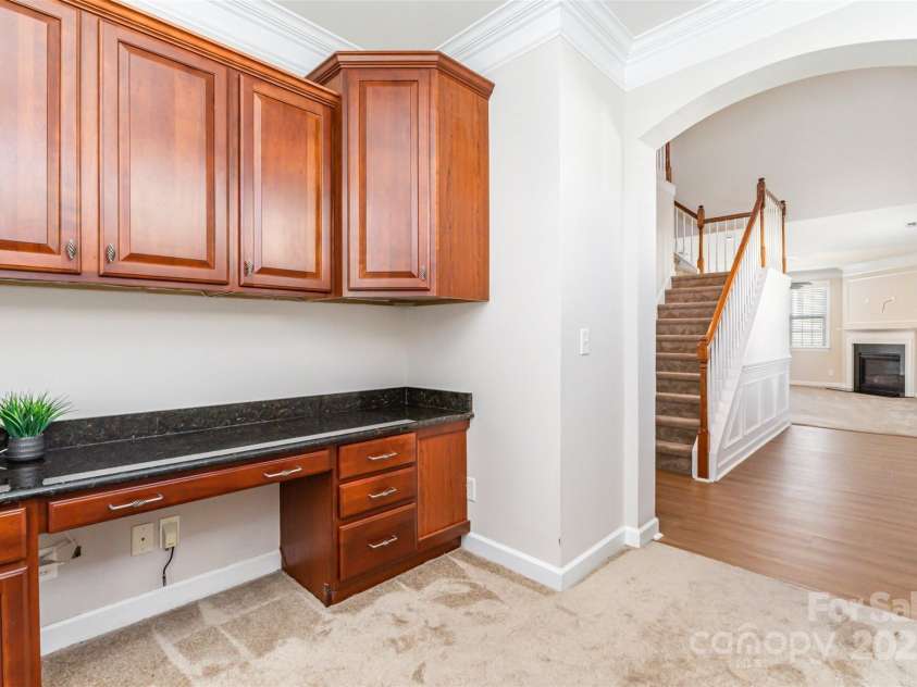 5520 Allison Lane, Charlotte, NC 28277.  MLS# CAR4292512, YatesRealty ID 4661. 