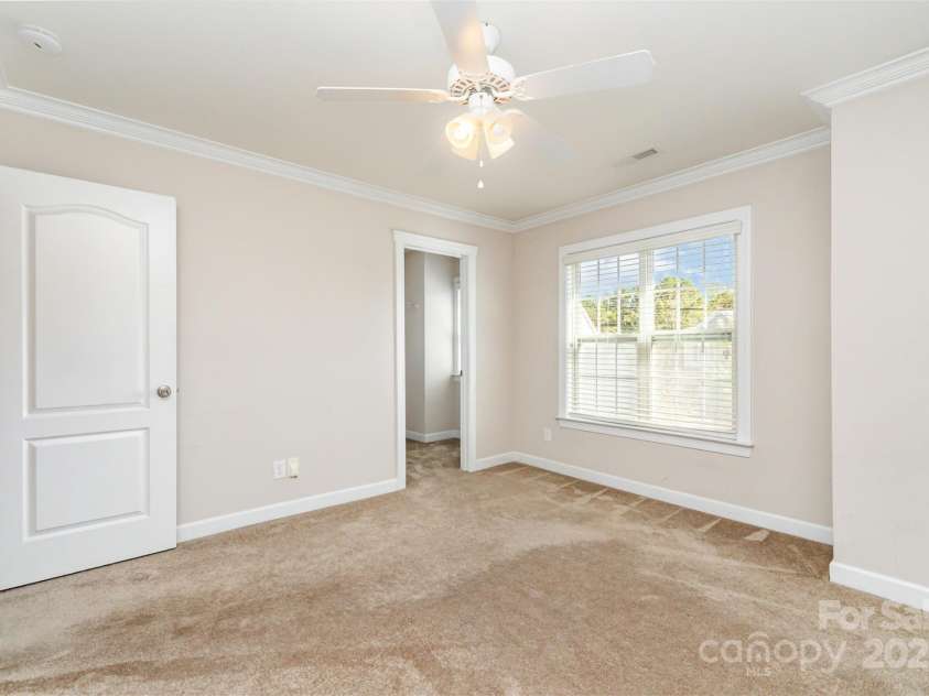 5520 Allison Lane, Charlotte, NC 28277.  MLS# CAR4292512, YatesRealty ID 4661. 