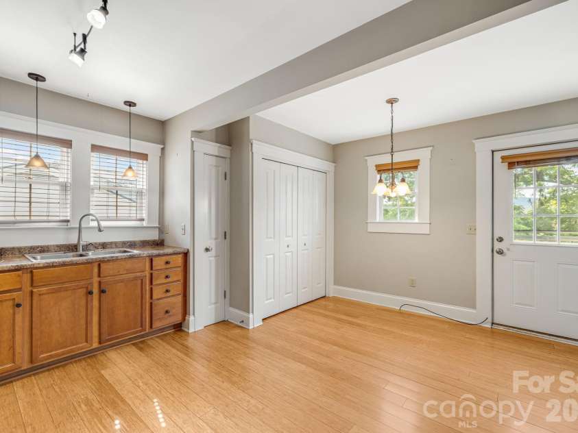 1 Hamburg Mountain Road, Weaverville, NC 28787.  MLS# CAR4413279, YatesRealty ID 46614. 