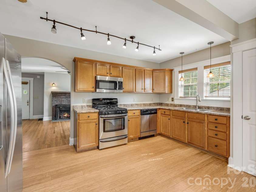 1 Hamburg Mountain Road, Weaverville, NC 28787.  MLS# CAR4413279, YatesRealty ID 46614. 