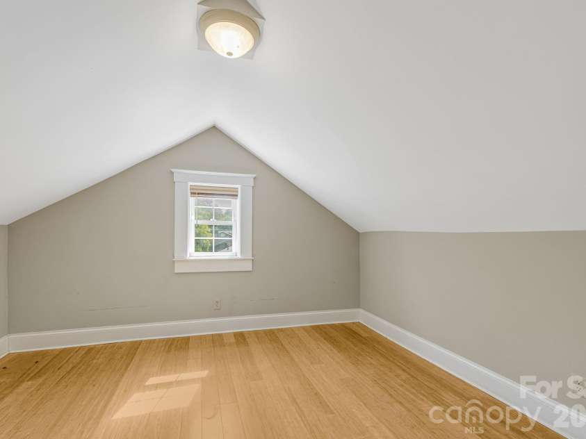 1 Hamburg Mountain Road, Weaverville, NC 28787.  MLS# CAR4413279, YatesRealty ID 46614. 