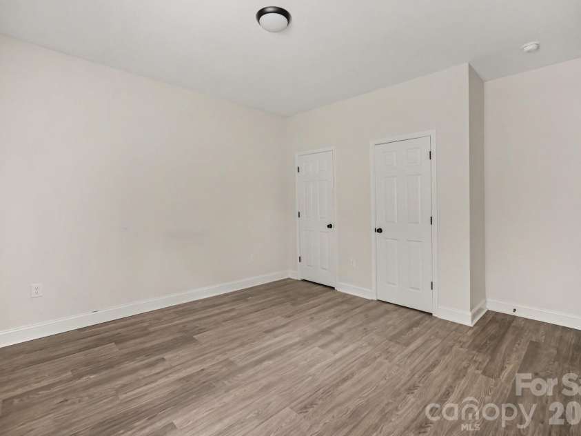 1402 Essex Avenue, Gastonia, NC 28052.  MLS# CAR4417694, YatesRealty ID 46615. 