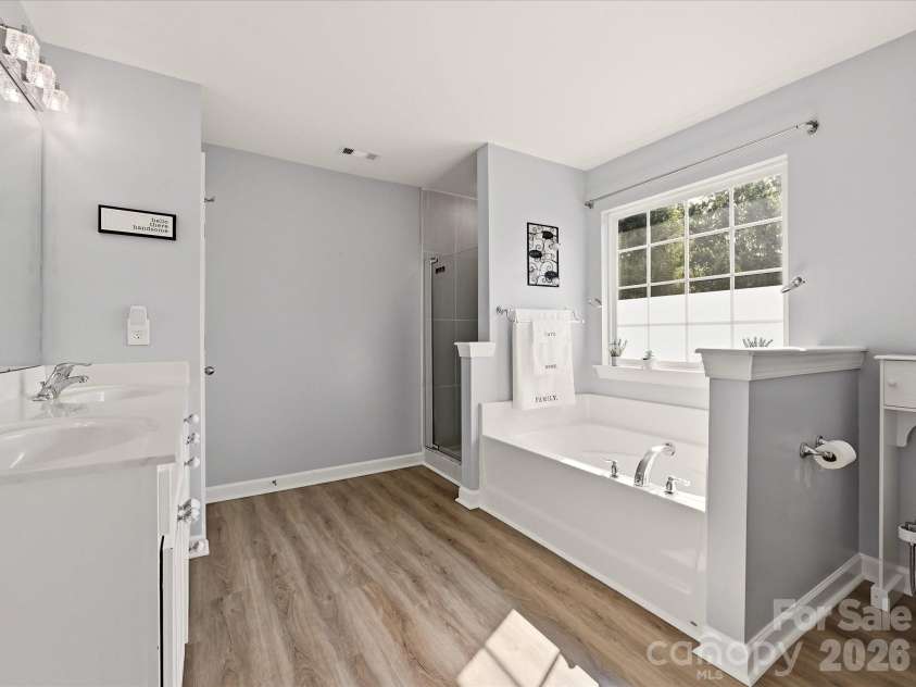 2400 Sierra Chase Drive, Monroe, NC 28112.  MLS# CAR4417528, YatesRealty ID 46616. 