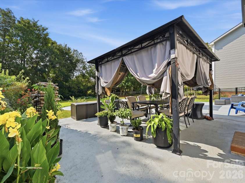 2400 Sierra Chase Drive, Monroe, NC 28112.  MLS# CAR4417528, YatesRealty ID 46616. 
