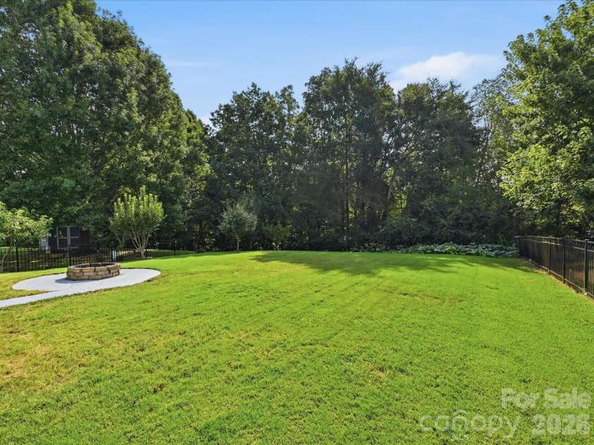 2400 Sierra Chase Drive, Monroe, NC 28112.  MLS# CAR4417528, YatesRealty ID 46616. 