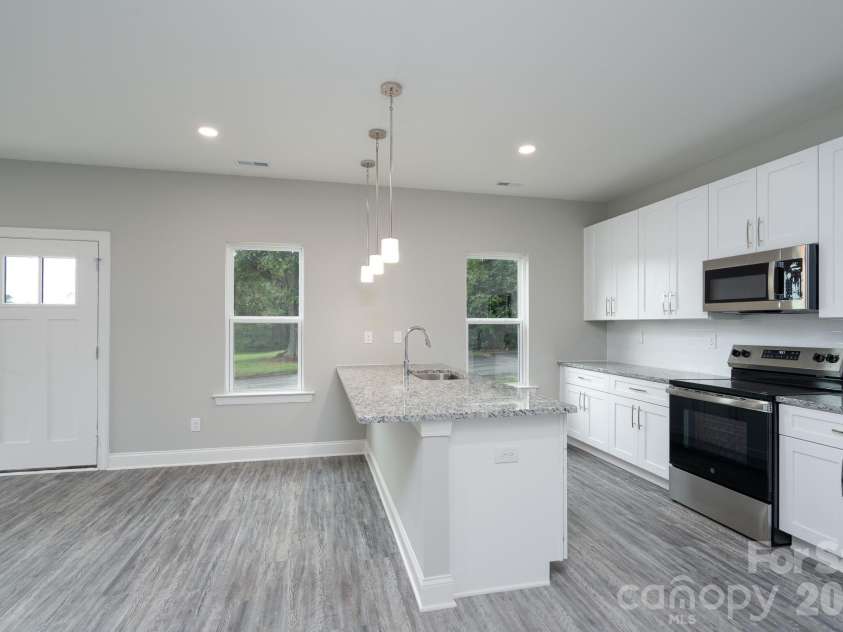 207 Elm Street, Shelby, NC 28150.  MLS# CAR4417480, YatesRealty ID 46618. 