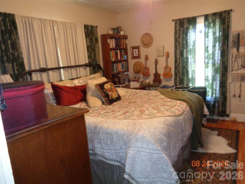 107 Bickett Street, Morganton, NC 28655.  MLS# CAR4417888, YatesRealty ID 46619. 