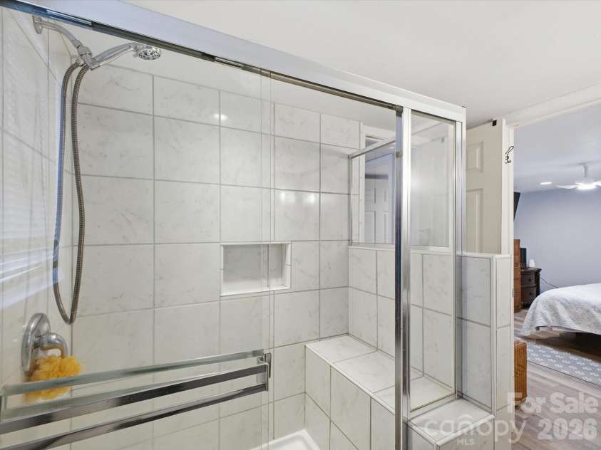 109 Elk Court, Mount Holly, NC 28120.  MLS# CAR4344317, YatesRealty ID 4662. Full bathroom in basement/2nd living area