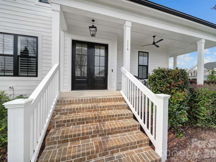 116 Broad Birch Drive, Davidson, NC 28036.  MLS# CAR4354285, YatesRealty ID 4662. 116 Broad Birch Drive