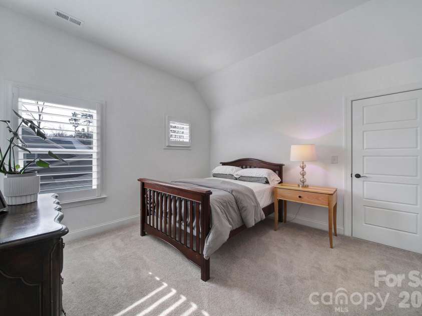 116 Broad Birch Drive, Davidson, NC 28036.  MLS# CAR4354285, YatesRealty ID 4662. Bedroom