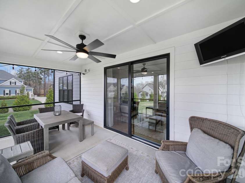 116 Broad Birch Drive, Davidson, NC 28036.  MLS# CAR4354285, YatesRealty ID 4662. Covered/Screened Porch