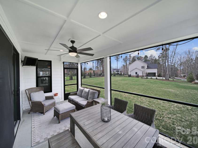 116 Broad Birch Drive, Davidson, NC 28036.  MLS# CAR4354285, YatesRealty ID 4662. Covered/Screened Porch
