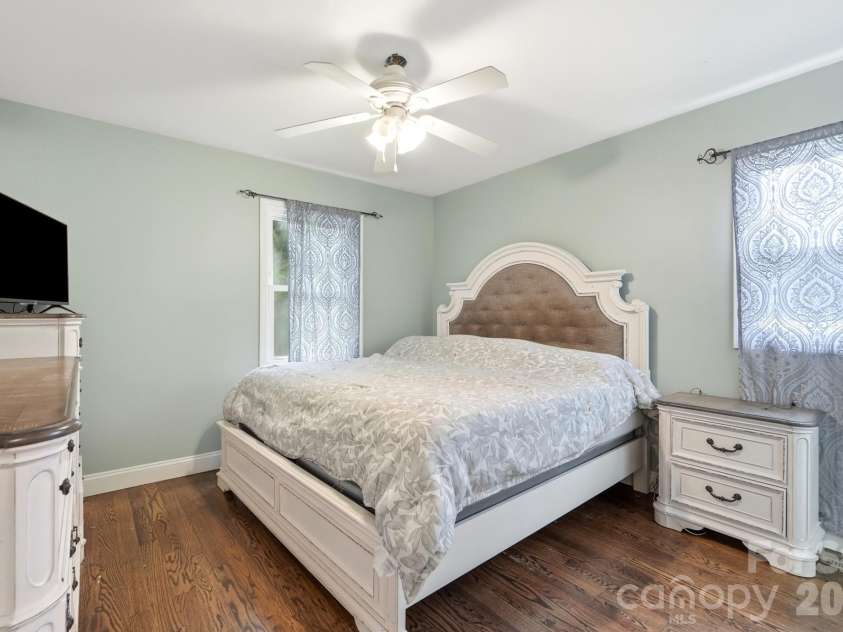 1326 Washington Lane, Kannapolis, NC 28083.  MLS# CAR4415999, YatesRealty ID 46620. 