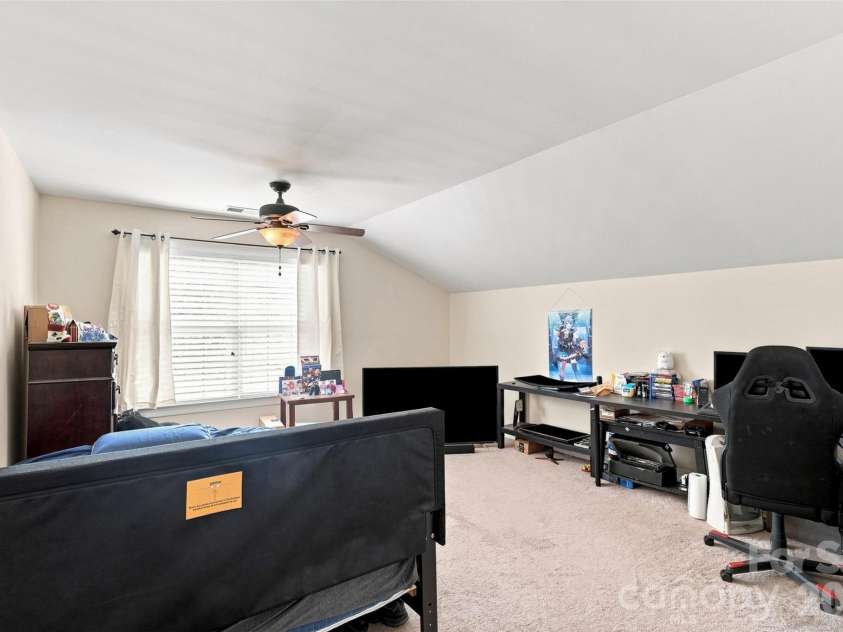 4409 Squirrel Trail Lane, Charlotte, NC 28269.  MLS# CAR4417960, YatesRealty ID 46623. 2ndard Bedroom - Upper