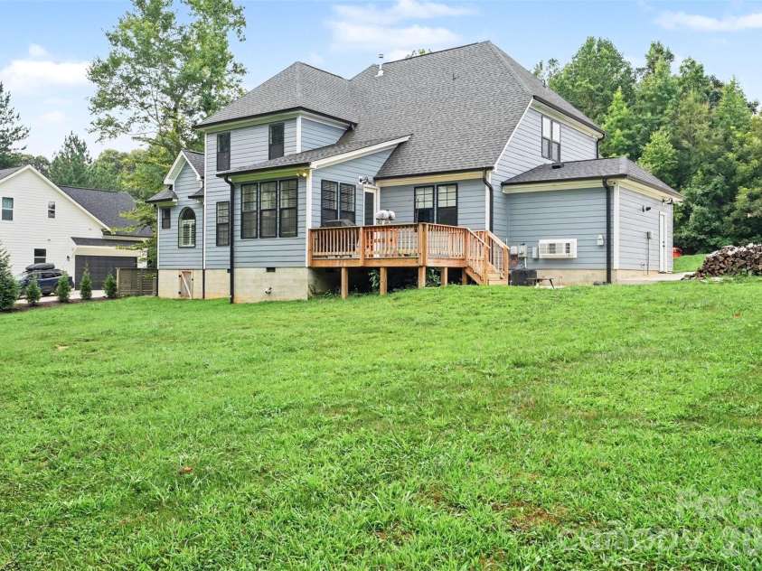 496 Bellingshire Drive, Mt Ulla, NC 28125.  MLS# CAR4417226, YatesRealty ID 46624. 