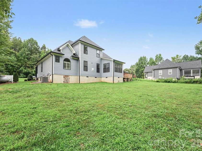 496 Bellingshire Drive, Mt Ulla, NC 28125.  MLS# CAR4417226, YatesRealty ID 46624. 