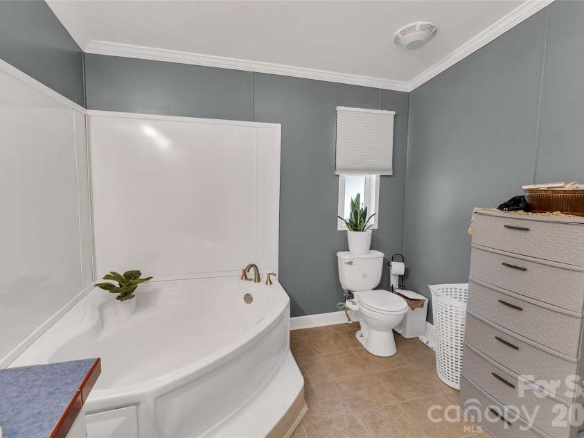 1508 Greenpack Parkway, Gastonia, NC 28056.  MLS# CAR4417455, YatesRealty ID 46626. 