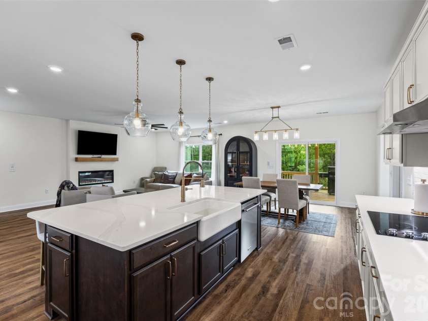 2231 Wooten Road, Chester, SC 29706.  MLS# CAR4415404, YatesRealty ID 46628. 
