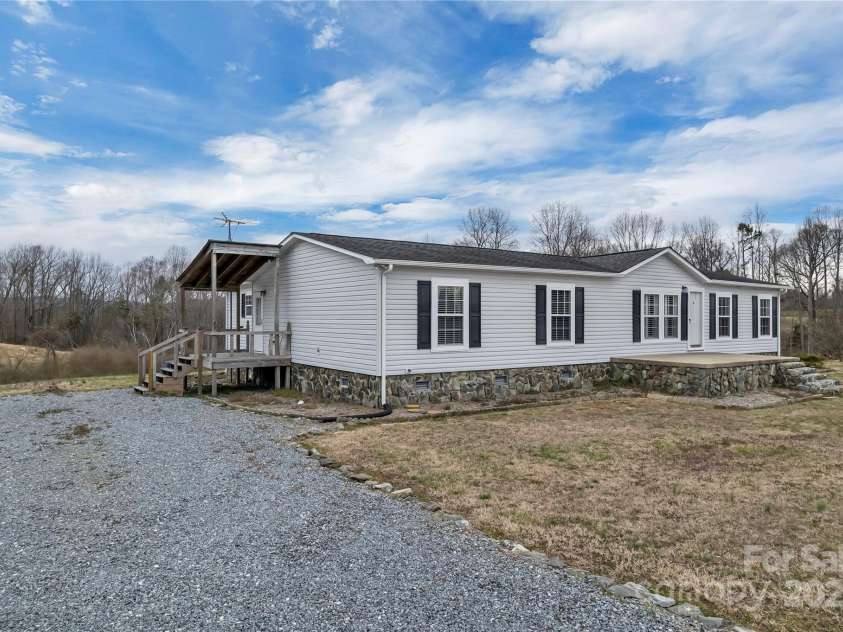 409 Mount Zion Church Road, Polkville, NC 28020.  MLS# CAR4233450, YatesRealty ID 4663. 
