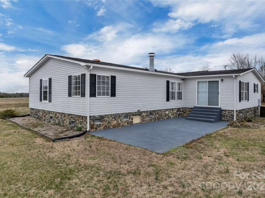 409 Mount Zion Church Road, Polkville, NC 28020.  MLS# CAR4233450, YatesRealty ID 4663. 