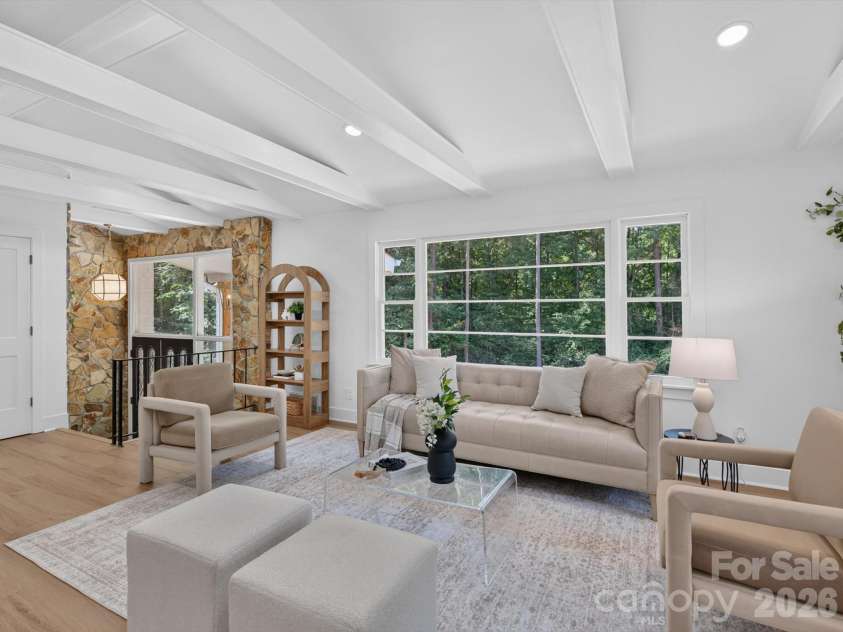2532 Sam Newell Road, Matthews, NC 28105.  MLS# CAR4416566, YatesRealty ID 46630. A welcoming space to gather.