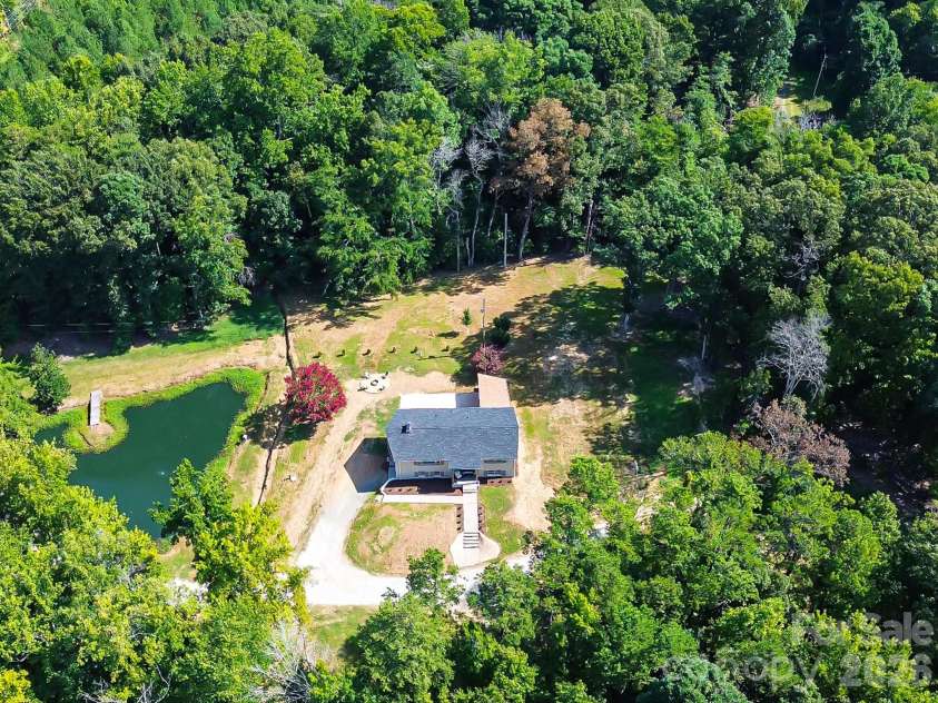 2532 Sam Newell Road, Matthews, NC 28105.  MLS# CAR4419939, YatesRealty ID 46630. 