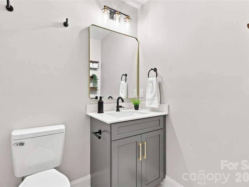 5241 Short Cut Lane, Indian Trail, NC 28079.  MLS# CAR4415304, YatesRealty ID 46636. Renovated bath