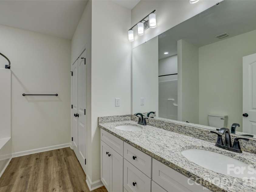 192 Rambler Lane, Blacksburg, SC 29702.  MLS# CAR4411597, YatesRealty ID 46637. 