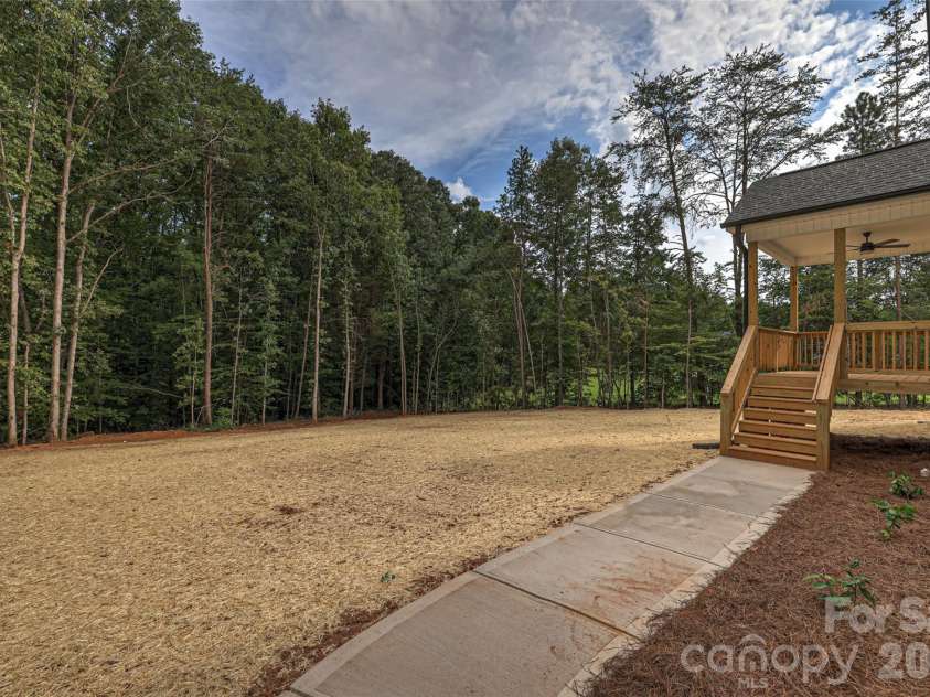 192 Rambler Lane, Blacksburg, SC 29702.  MLS# CAR4411597, YatesRealty ID 46637. 