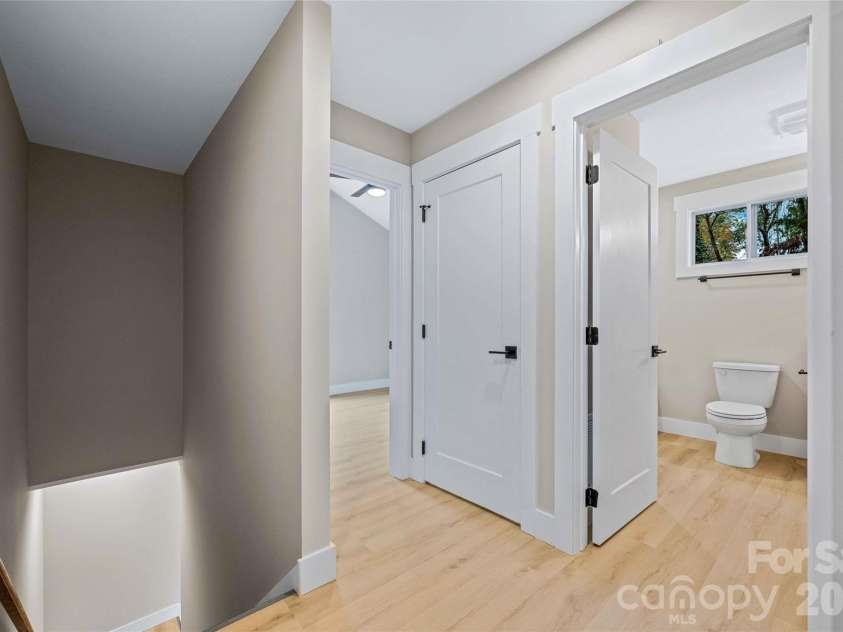 11 Baldwin Street, Asheville, NC 28803.  MLS# CAR4394523, YatesRealty ID 46639. 