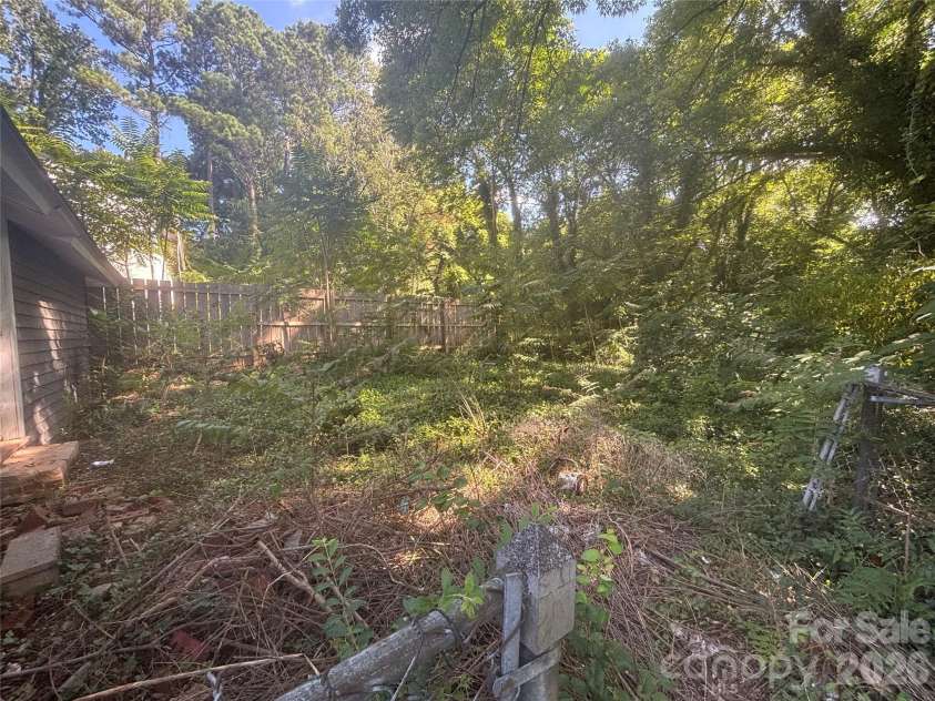 543 Salisbury Street, Wadesboro, NC 28170.  MLS# CAR4417522, YatesRealty ID 46641. 