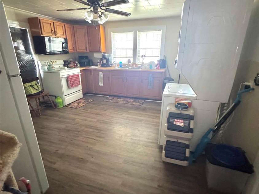 410 Spring Street, Denton, NC 27239.  MLS# CAR4417668, YatesRealty ID 46642. 