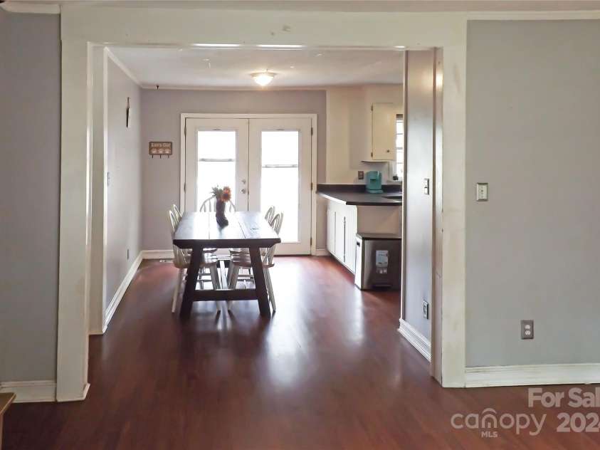 1572 Lakewood Drive, Rock Hill, SC 29732.  MLS# CAR4197898, YatesRealty ID 4665. 