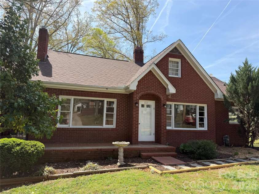 1631 Maple Avenue, Albemarle, NC 28001.  MLS# CAR4417180, YatesRealty ID 46651. 