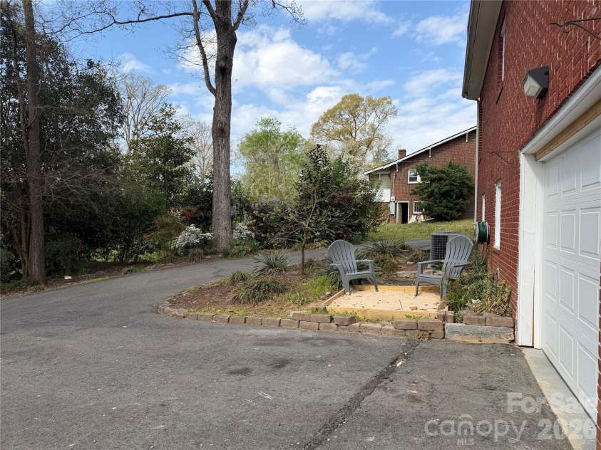 1631 Maple Avenue, Albemarle, NC 28001.  MLS# CAR4417180, YatesRealty ID 46651. 