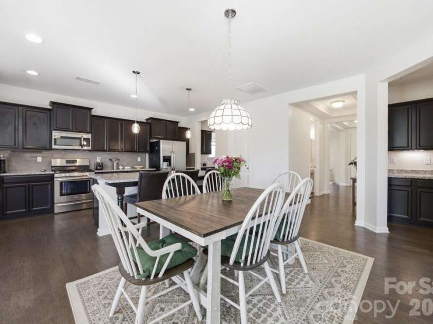 824 Ardent Trail, Belmont, NC 28012.  MLS# CAR4374437, YatesRealty ID 46652. 