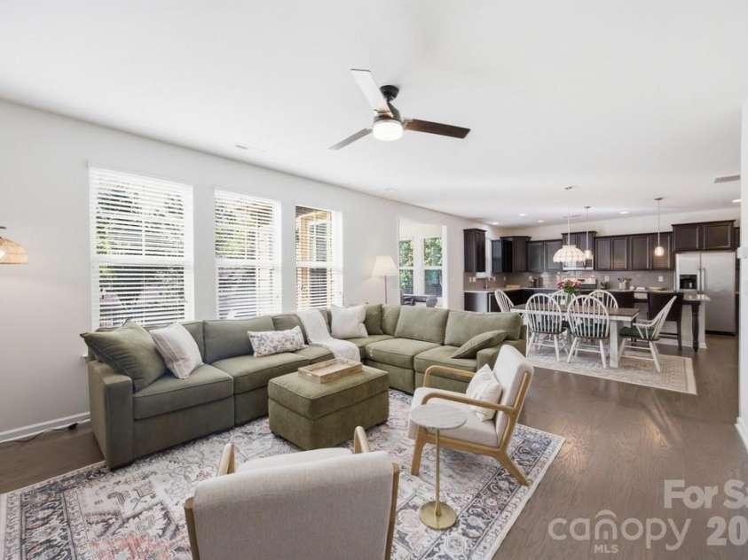 824 Ardent Trail, Belmont, NC 28012.  MLS# CAR4374437, YatesRealty ID 46652. 