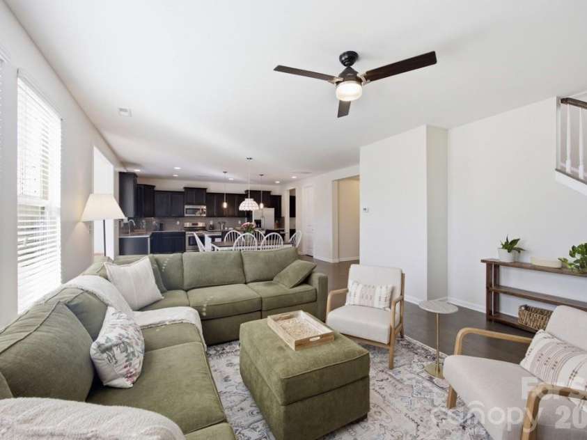 824 Ardent Trail, Belmont, NC 28012.  MLS# CAR4374437, YatesRealty ID 46652. 