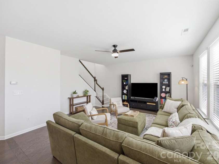 824 Ardent Trail, Belmont, NC 28012.  MLS# CAR4374437, YatesRealty ID 46652. 
