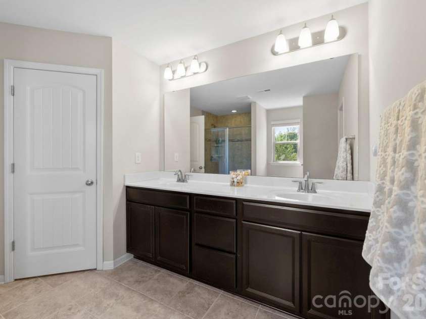 824 Ardent Trail, Belmont, NC 28012.  MLS# CAR4374437, YatesRealty ID 46652. 