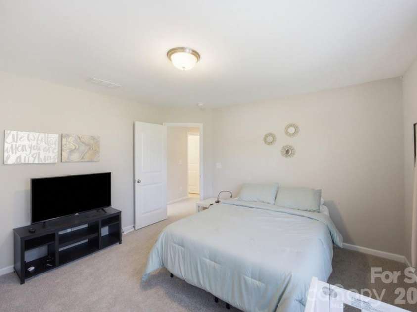 824 Ardent Trail, Belmont, NC 28012.  MLS# CAR4374437, YatesRealty ID 46652. 