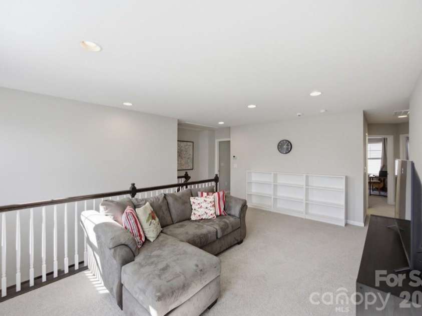 824 Ardent Trail, Belmont, NC 28012.  MLS# CAR4374437, YatesRealty ID 46652. 