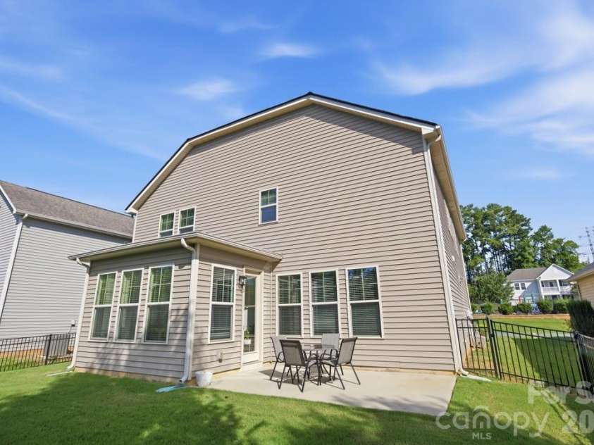 824 Ardent Trail, Belmont, NC 28012.  MLS# CAR4374437, YatesRealty ID 46652. 