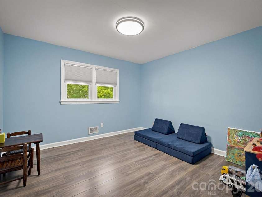 103 Park Street, Morganton, NC 28655.  MLS# CAR4410656, YatesRealty ID 46653. 