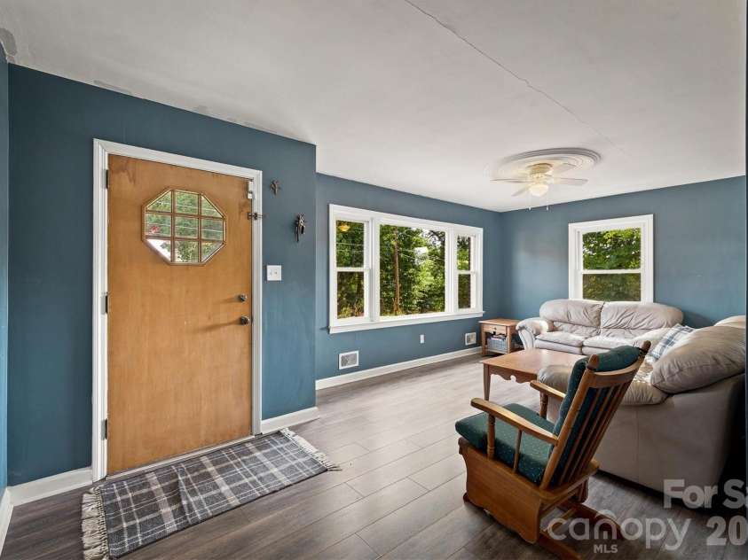 103 Park Street, Morganton, NC 28655.  MLS# CAR4410656, YatesRealty ID 46653. 