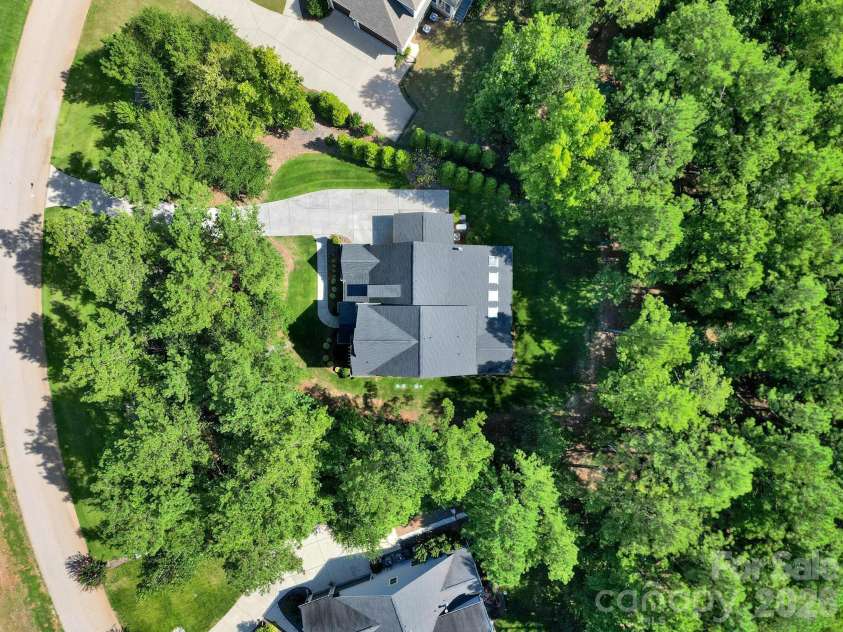 6083 Chimney Bluff Road, Lancaster, SC 29720.  MLS# CAR4417615, YatesRealty ID 46654. 