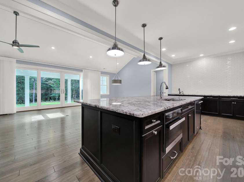6083 Chimney Bluff Road, Lancaster, SC 29720.  MLS# CAR4417615, YatesRealty ID 46654. 