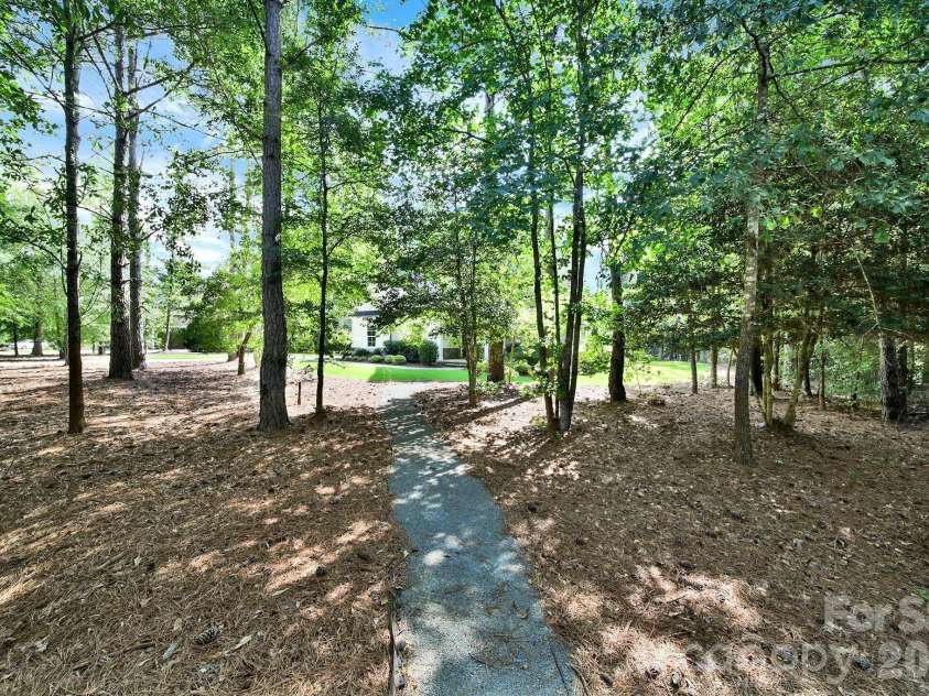 6083 Chimney Bluff Road, Lancaster, SC 29720.  MLS# CAR4417615, YatesRealty ID 46654. 