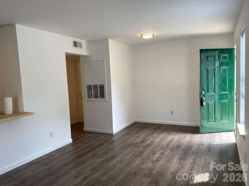 1920 Pegram Street, Charlotte, NC 28205.  MLS# CAR4418021, YatesRealty ID 46658. 