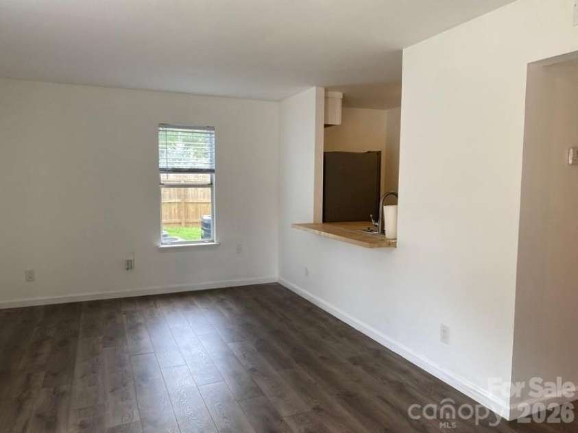 1920 Pegram Street, Charlotte, NC 28205.  MLS# CAR4418021, YatesRealty ID 46658. 